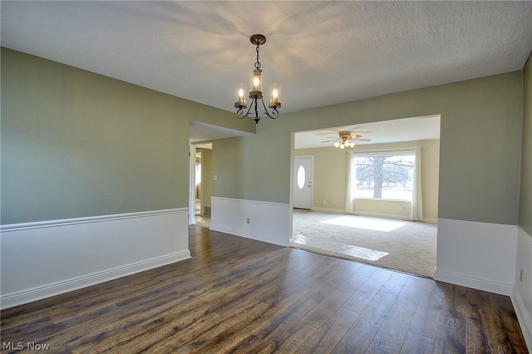 Country Club Twnhs North Condo - Residential