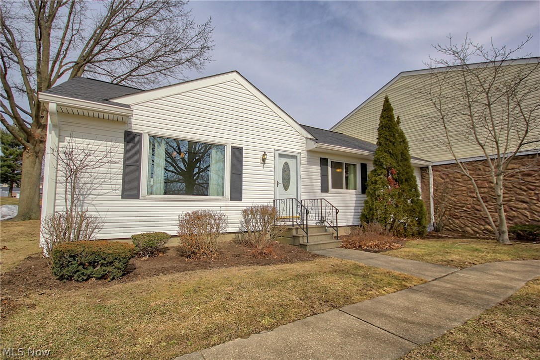 Country Club Twnhs North Condo - Residential