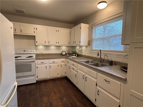 Tiny photo for 945 Adams Avenue, Salem, OH 44460 (MLS # 5188098)