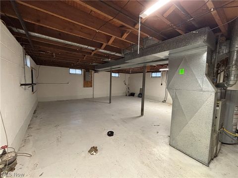 Tiny photo for 945 Adams Avenue, Salem, OH 44460 (MLS # 5188098)