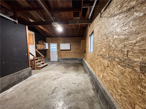 Tiny photo for 945 Adams Avenue, Salem, OH 44460 (MLS # 5188098)