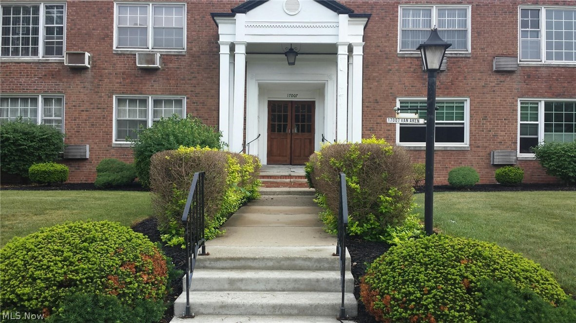 Chalfant Condo - Residential