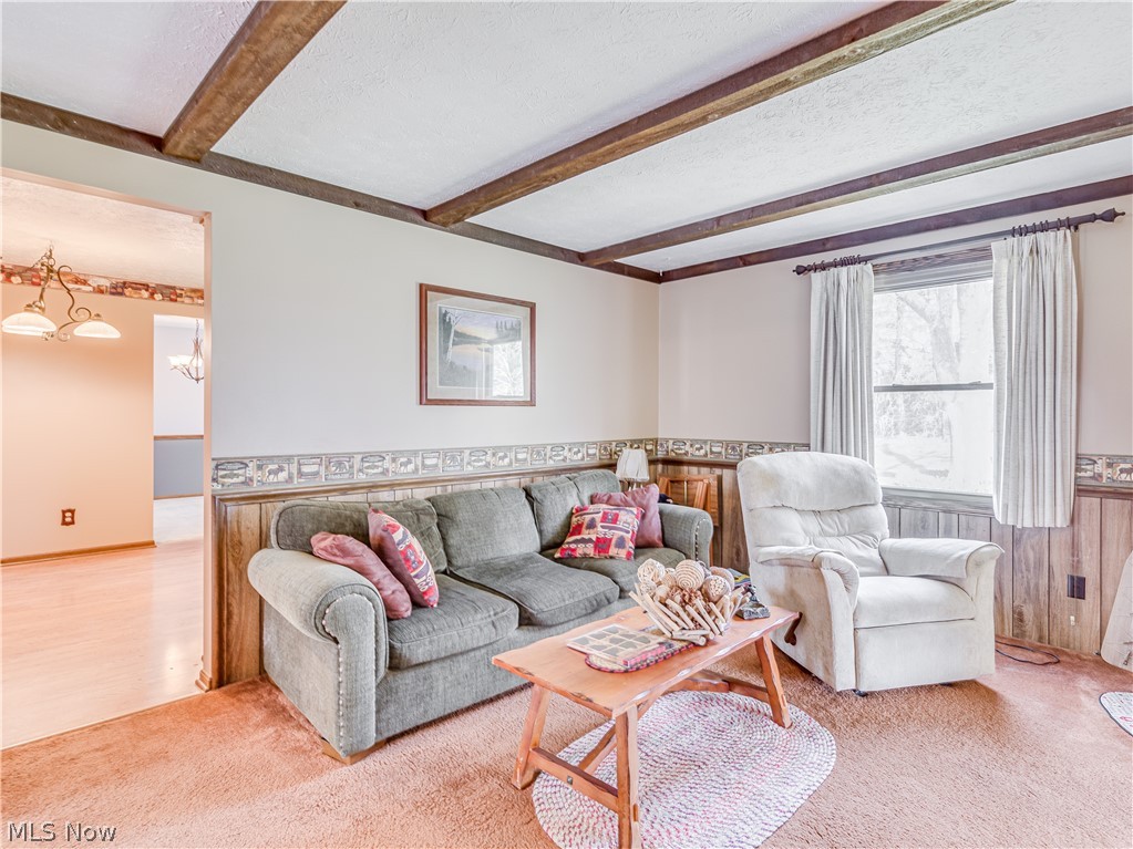 Williamsburg Village Estates - Residential