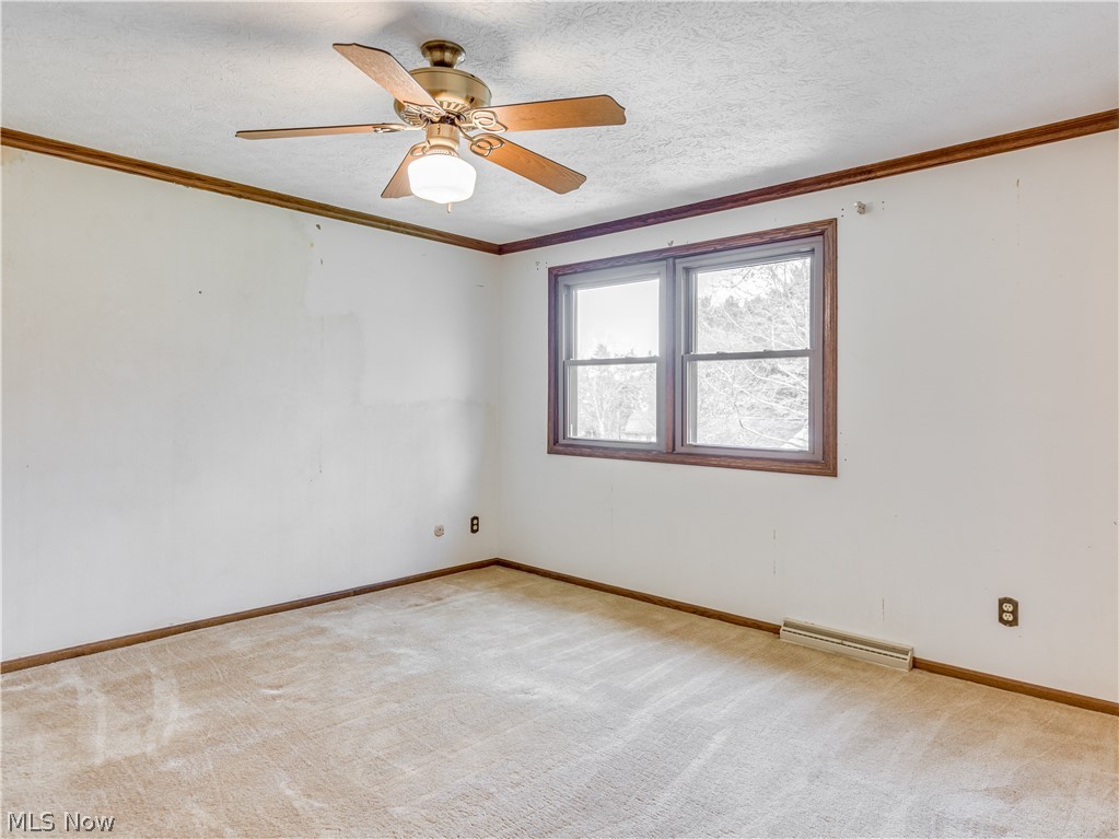 Williamsburg Village Estates - Residential