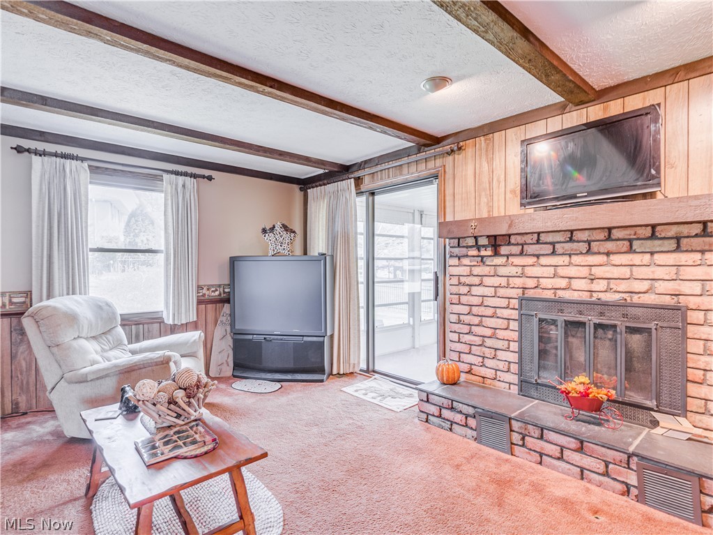 Williamsburg Village Estates - Residential