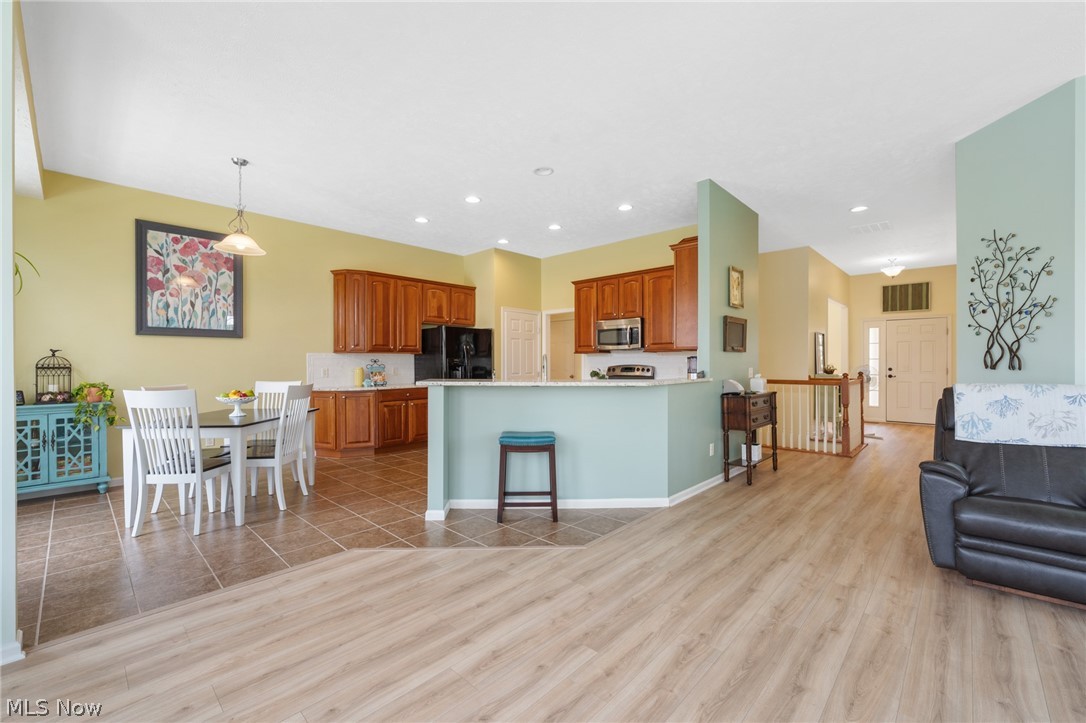 Villas/Worthington Ph 01 - Residential