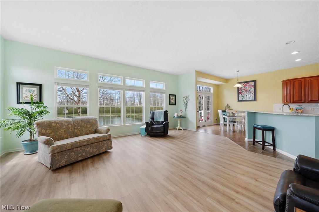 Villas/Worthington Ph 01 - Residential