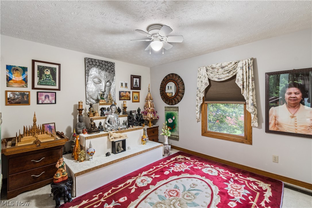 Oakshire Place - Residential