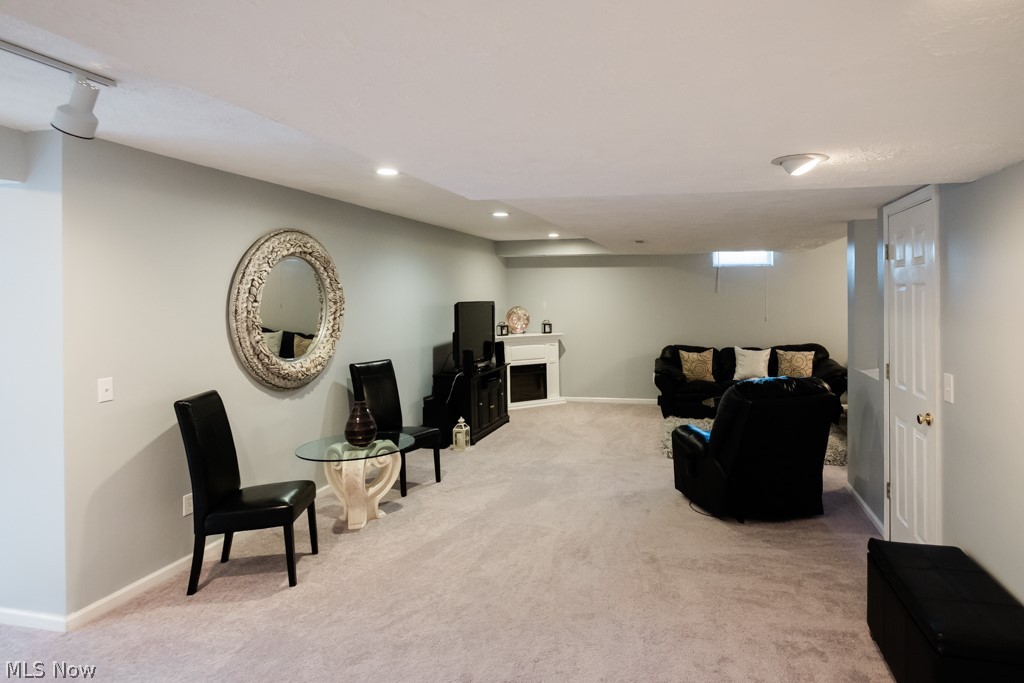 Sandy Acres - Residential