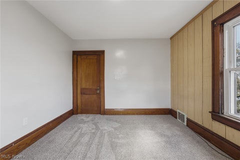 Tiny photo for 671 Russell Avenue, Akron, OH 44307 (MLS # 5254713)