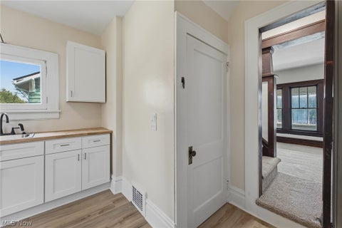 Tiny photo for 671 Russell Avenue, Akron, OH 44307 (MLS # 5254713)