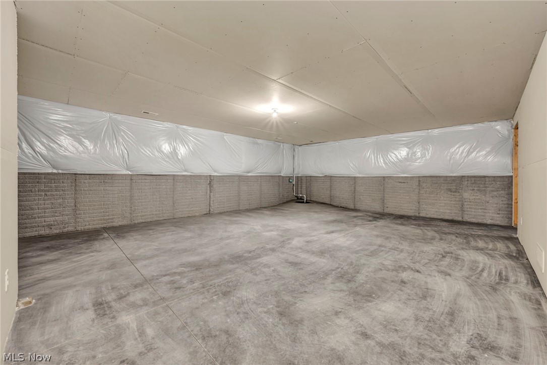 Spring Hill Villas - Residential