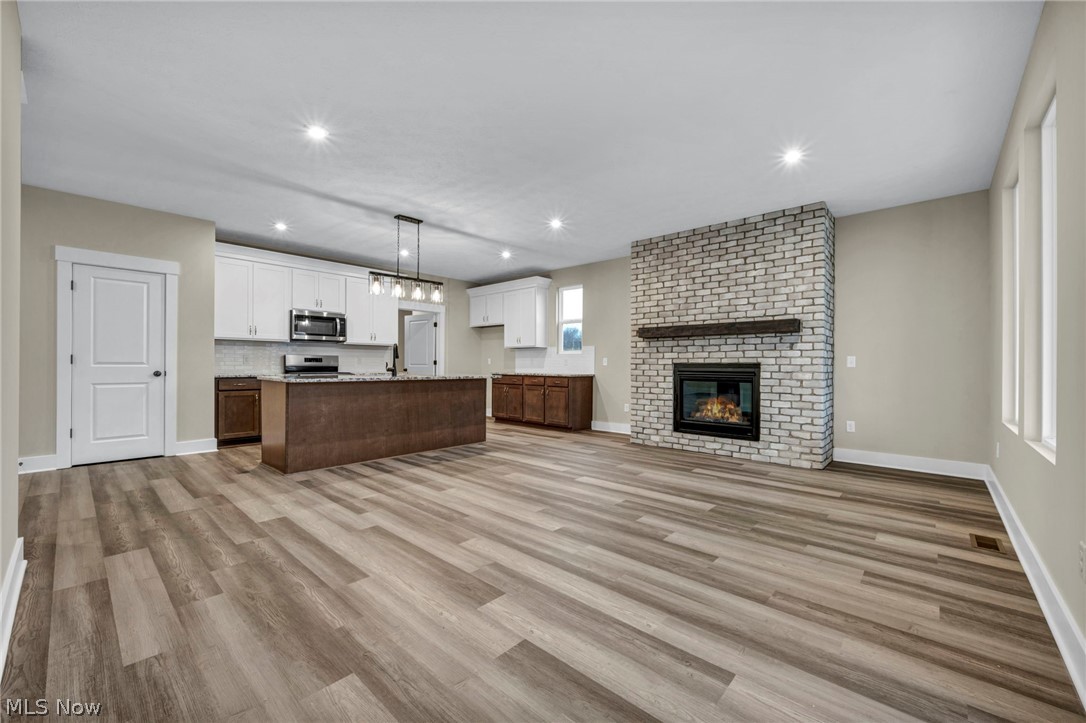 Spring Hill Villas - Residential