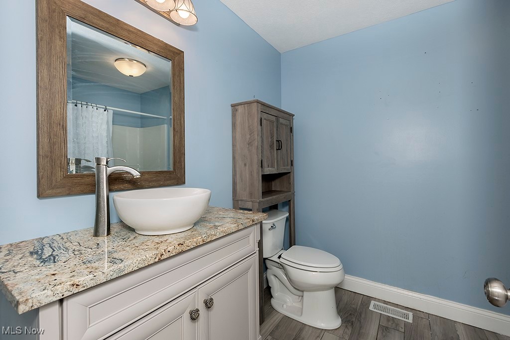 2694 Northampton Road, Cuyahoga Falls, Ohio image 24