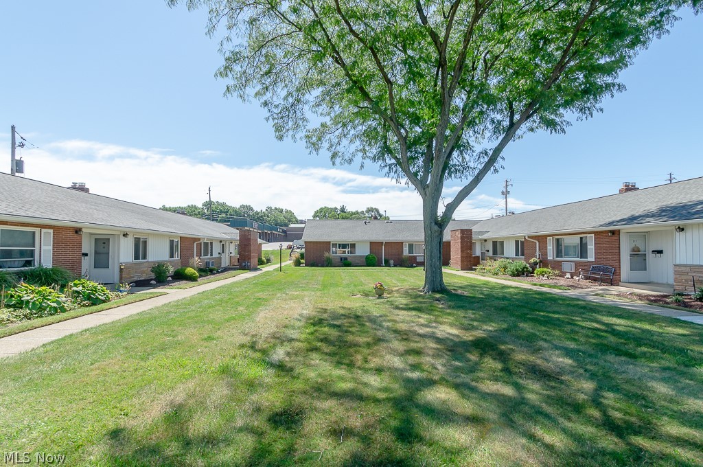 Broadview Blake - Residential