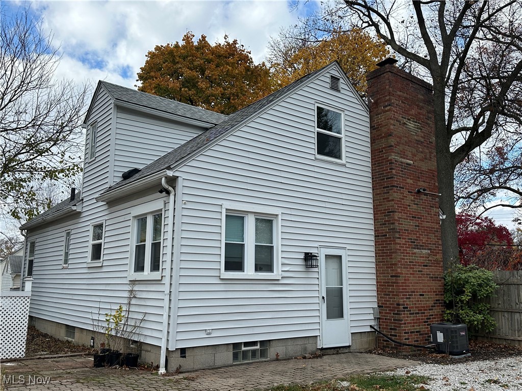 104 Garfield Avenue, Cuyahoga Falls, Ohio image 34