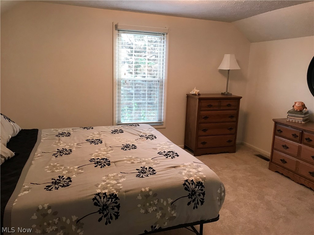 Villas At Kings Creek Condo - Residential