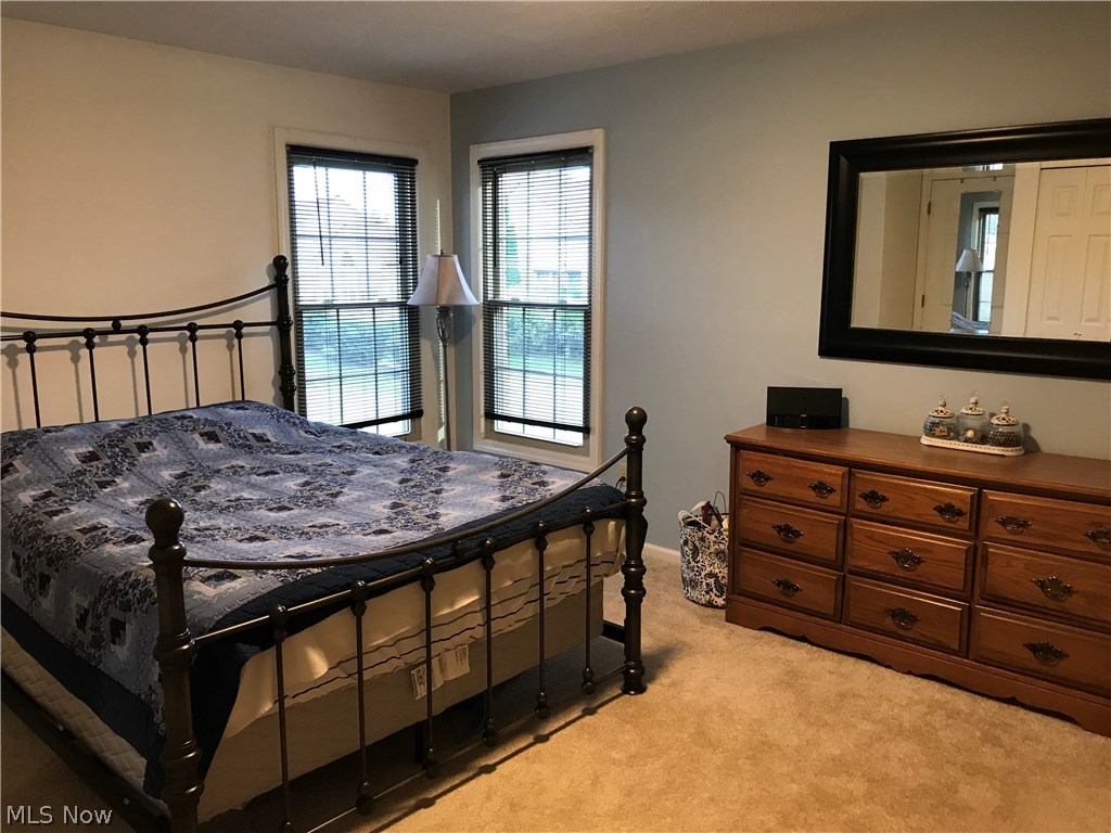 Villas At Kings Creek Condo - Residential