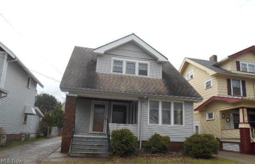 Cleveland Colonial Has 1419 Square Feet With 3 Bedrooms. Interior Has Loads Of Natural Woodwork and Architectural Details Of Yesteryear. Formal Dining Room Is Perfect For Family Dinners. Spacious Living Room Features Brick Fireplace. Interior Is Light  & Bright With Good Floor Plan. Located Near Freeway Access and Minutes To Downtown Cleveland.