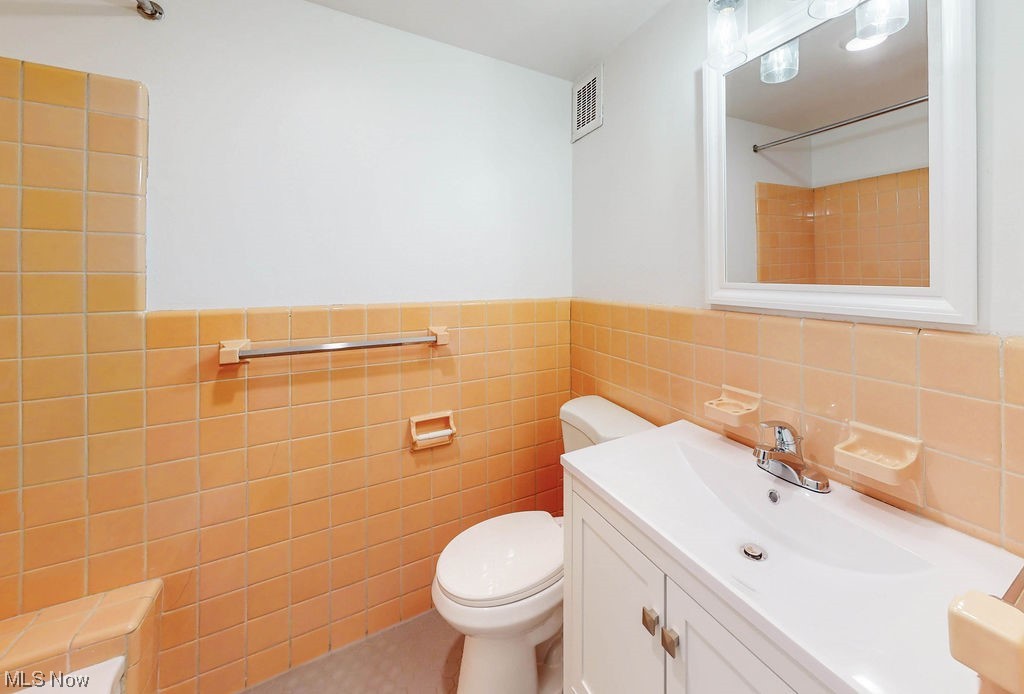 South Park Manor Condo - Residential