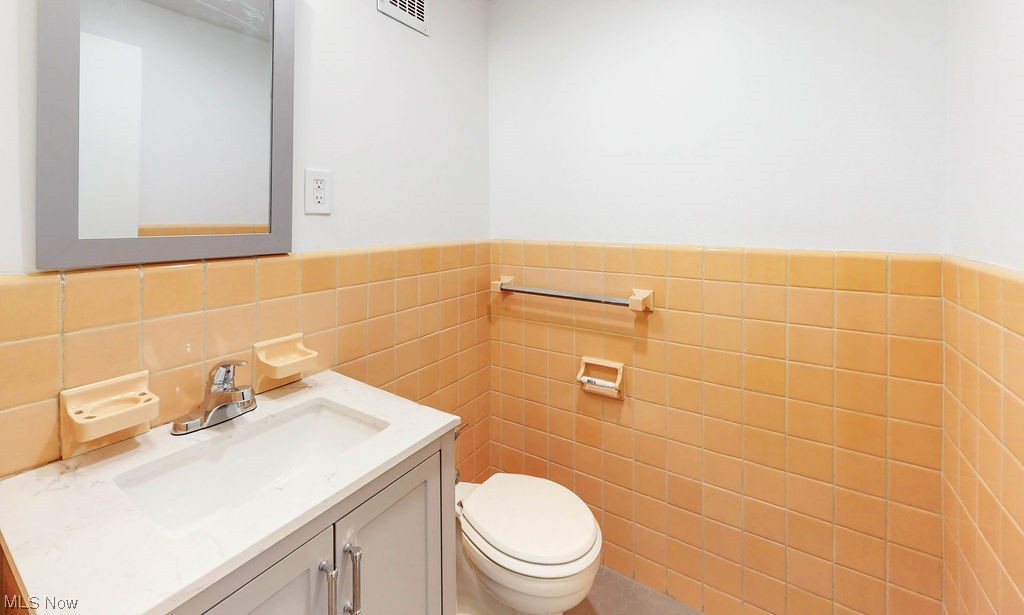 South Park Manor Condo - Residential