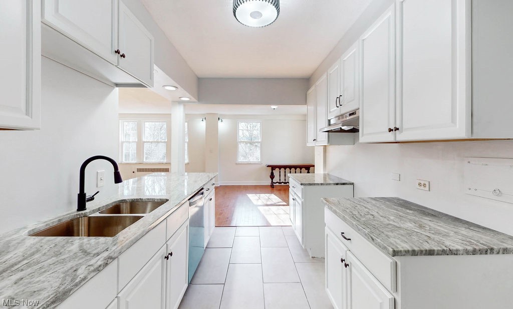 South Park Manor Condo - Residential