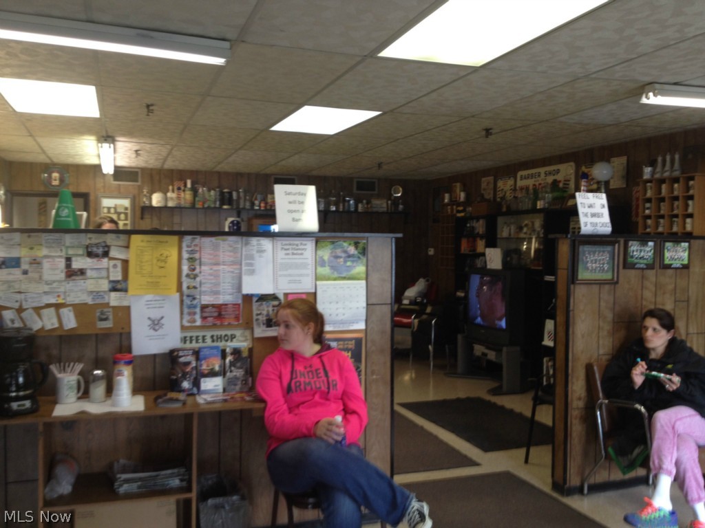 Quacker City Plaza - Commercial Sale