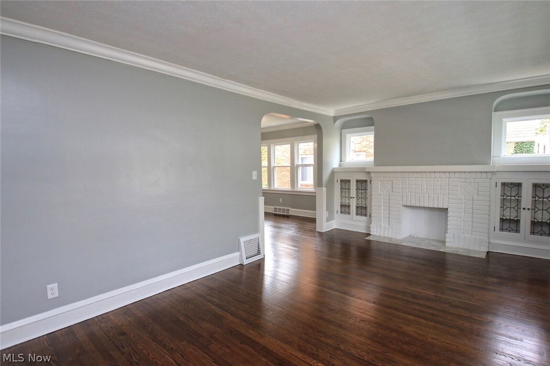 Wooster Pk Land Company's Ridg - Residential