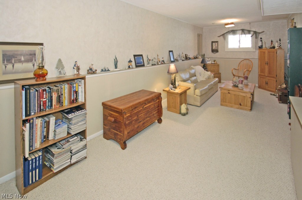 Hunting Mdws 01 - Residential