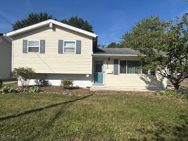 Move in Ready home located in an Excellent area of Brook Park, a city of great resident services! Close to restaurants, shopping and amenities in both Brook Park and Middleburg Heights! This home lives much bigger than it's square footage, with Cathedral ceilings in the Living Room, Dining Room and Kitchen. Replacement windows, brand new sliding door in the dining room and a skylight in the Kitchen flood this home with Natural Light. You'll find 2 nice sized bedrooms and one additional bedroom that's would be perfect for an office or nursery. The kitchen, driveway, some sidewalks, roof, furnace and hot water tank have all been updated within the last 6 years. Excellent place to call home or invest as an Airbnb. Schedule your private preview today, this gem won't last long!