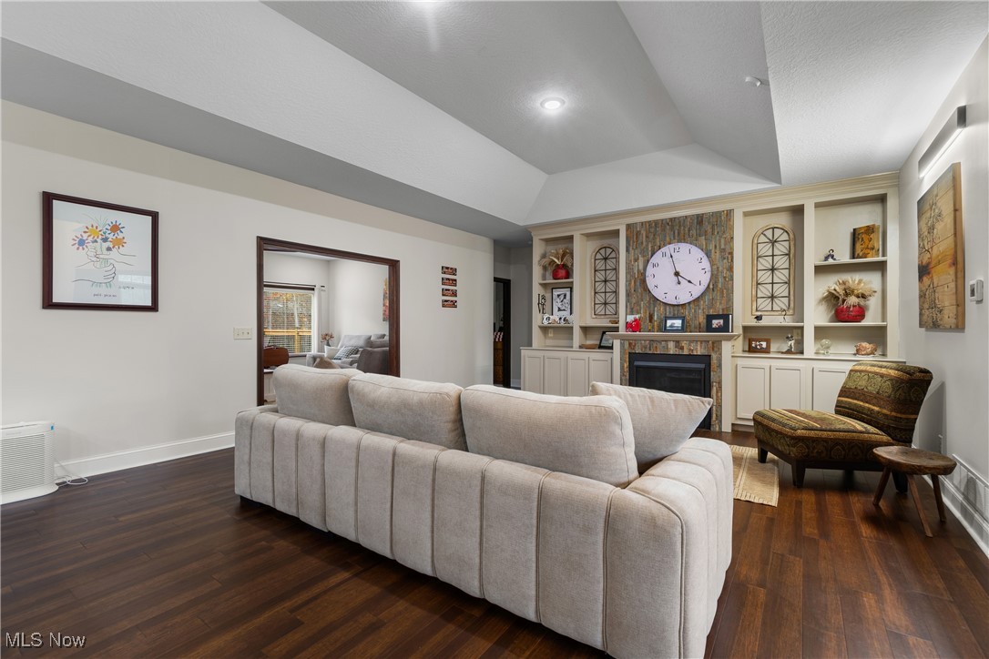 Treemont Estates 1 - Residential