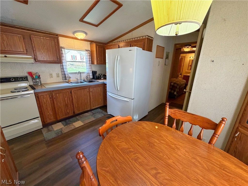 Photo of 54290 Pipe Creek Road, Jacobsburg, OH 43933 (MLS # 5196570)