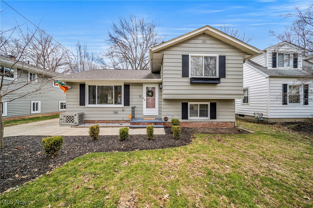Welcome to 16 Waban Rd! This beautiful and fully updated home has everything you need and more! This house has been redone and renovated all within the last few years and is ready for a new owner to love it as much as the current owners do! You are welcomed into the home by the large living room. The fully updated kitchen with granite counter tops and dining area overlook the living area for a fully open living room concept. The upper level features two large bedrooms with ample closet space and a full bath! Don't miss the HUGE attic space for all of your storage needs! The first lower level features two more bedrooms and another full bath. The lower level has a cozy basement living area with a beautiful fireplace for all of your entertaining needs! FOUR LEVELS OF LIVING! The large backyard is fully fenced. HVAC, Roof, hot water tank, windows..All done in 2019! This is the home you have been waiting for! Come see it before it's gone!