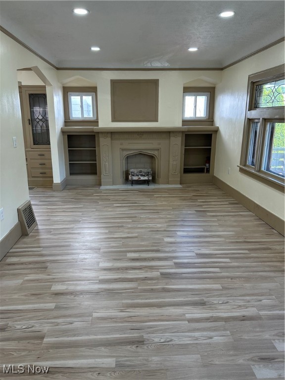 15017 Kingsford Avenue, Cleveland, Ohio image 7