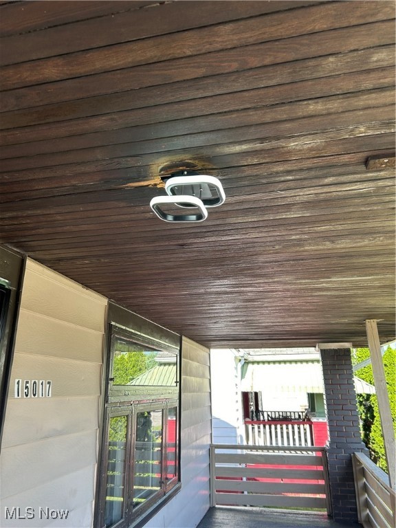 15017 Kingsford Avenue, Cleveland, Ohio image 4