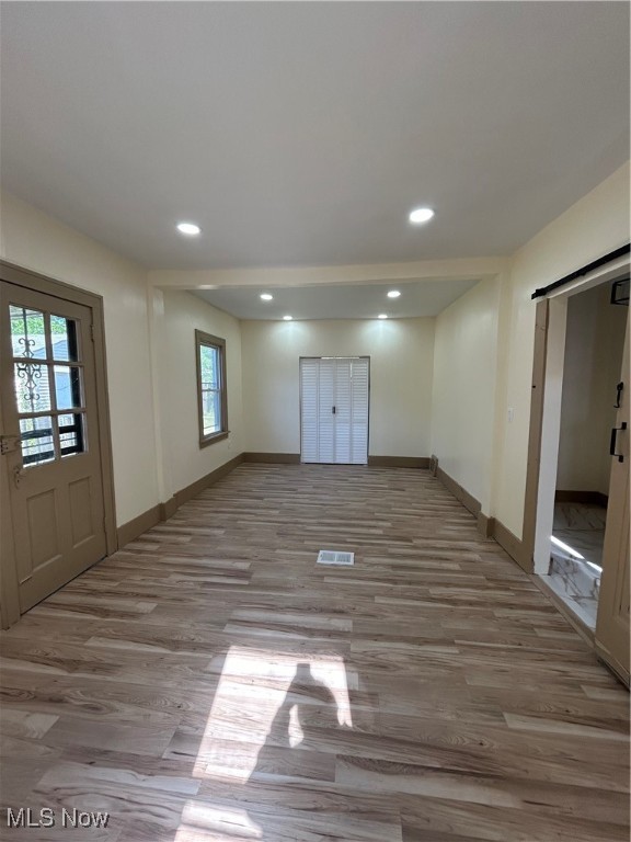 15017 Kingsford Avenue, Cleveland, Ohio image 25