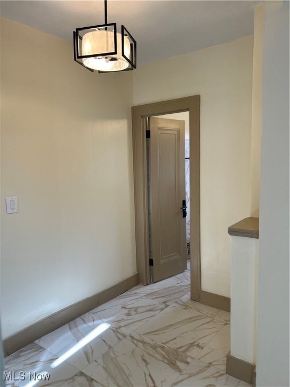 15017 Kingsford Avenue, Cleveland, Ohio image 21