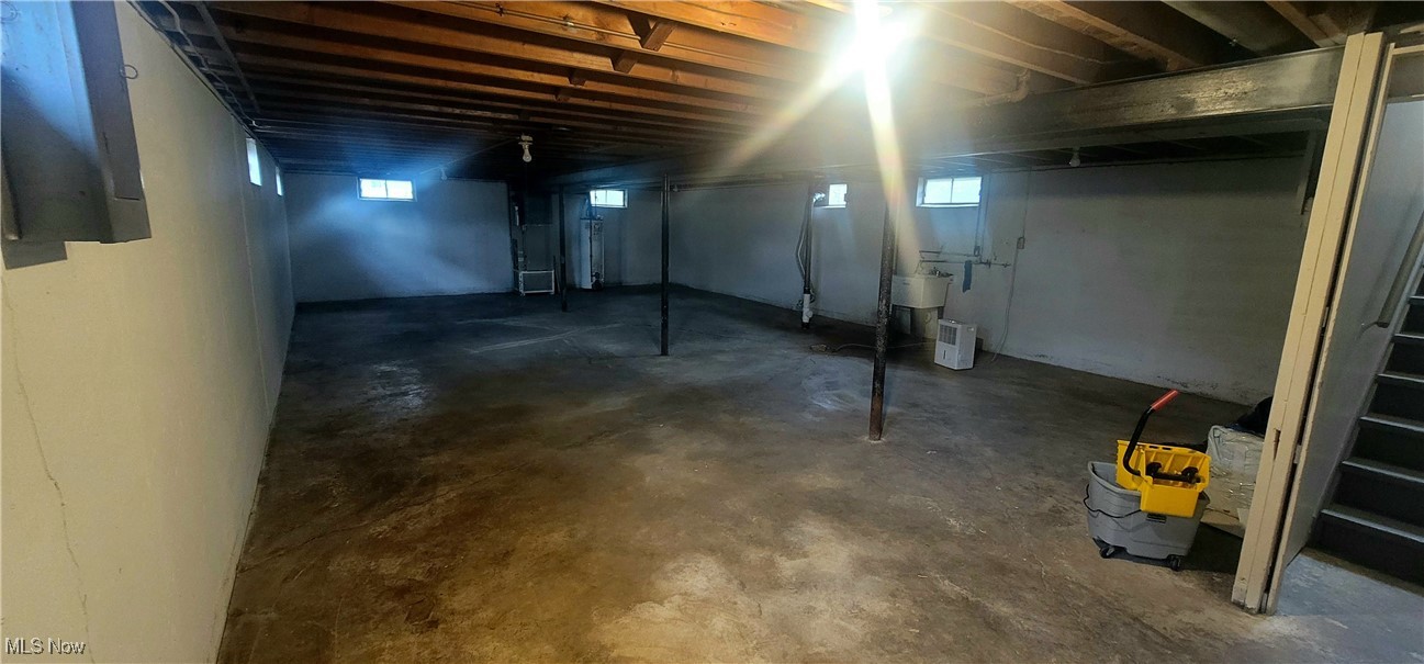 Pole & Reeves City Acres Add - Residential