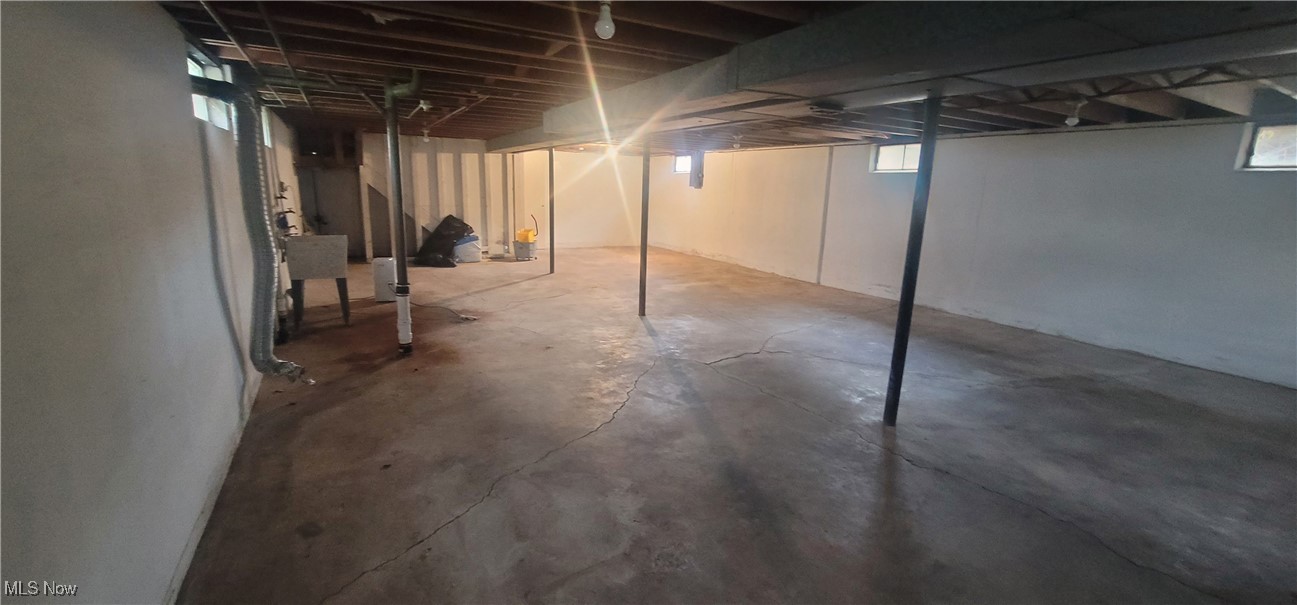 Pole & Reeves City Acres Add - Residential