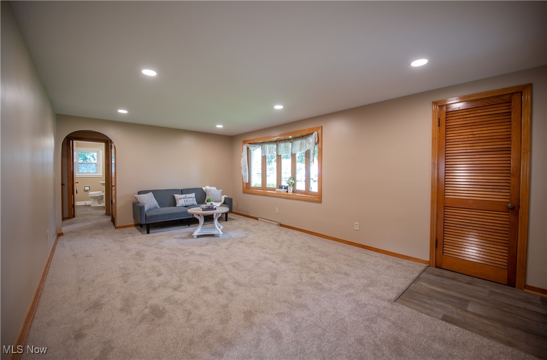 Village/Minerva - Residential