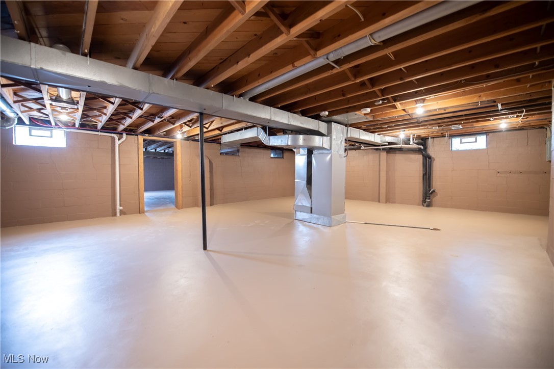 Village/Minerva - Residential