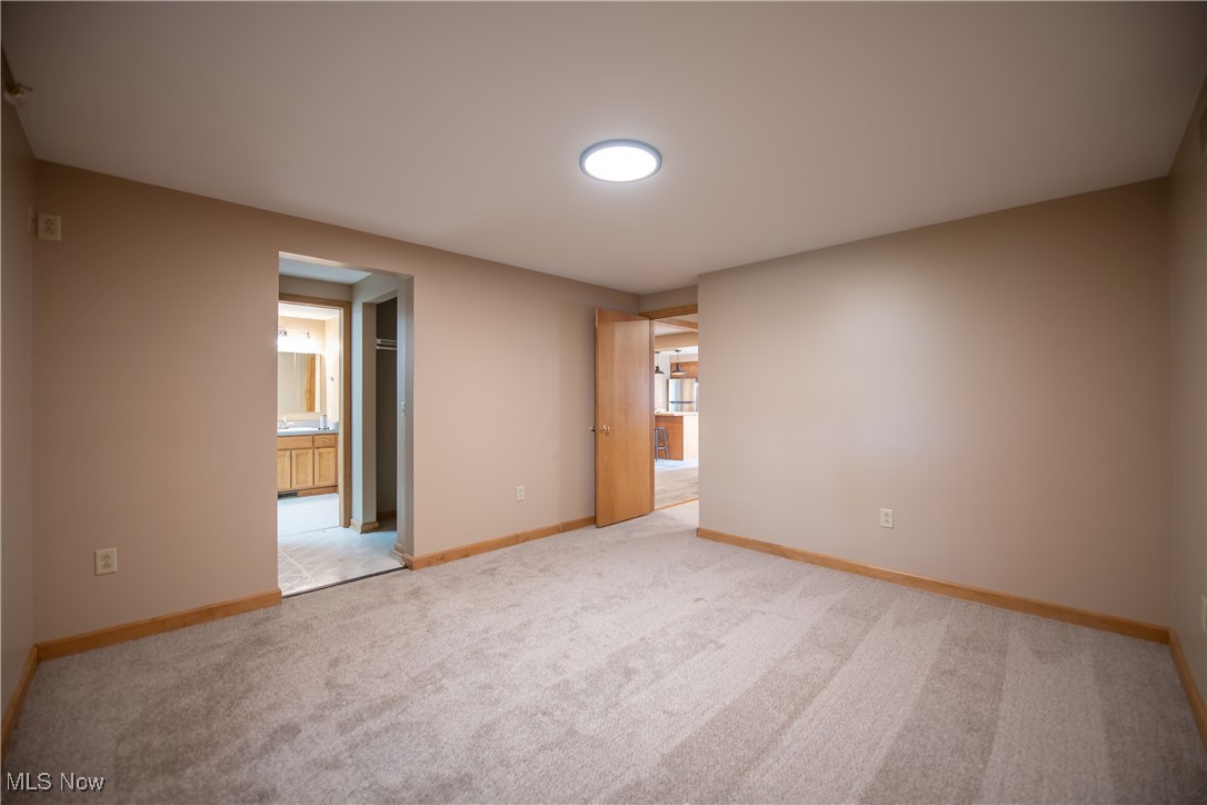 Village/Minerva - Residential