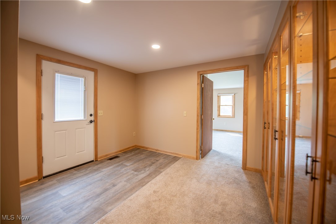 Village/Minerva - Residential