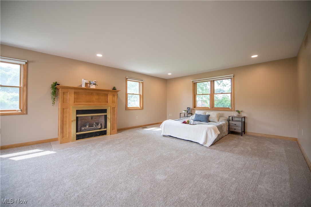 Village/Minerva - Residential