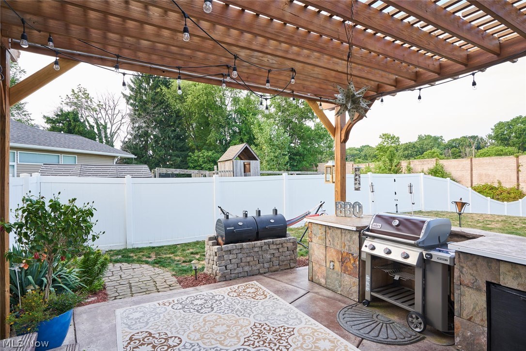 Saunders Place - Residential