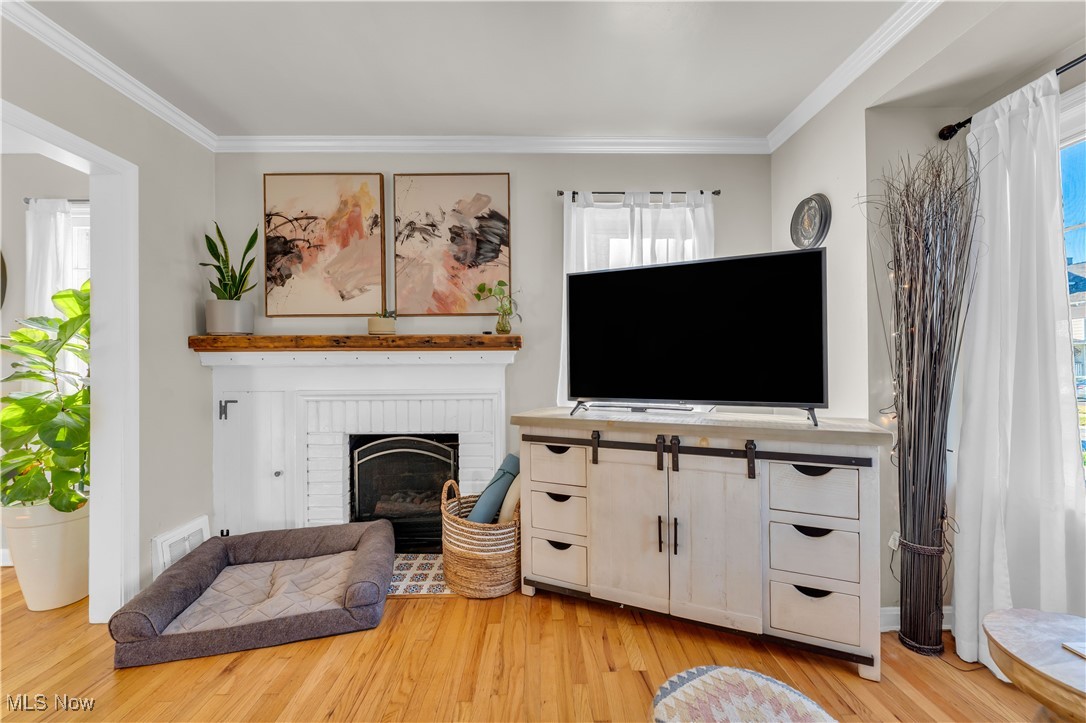 Tux Ext - Residential