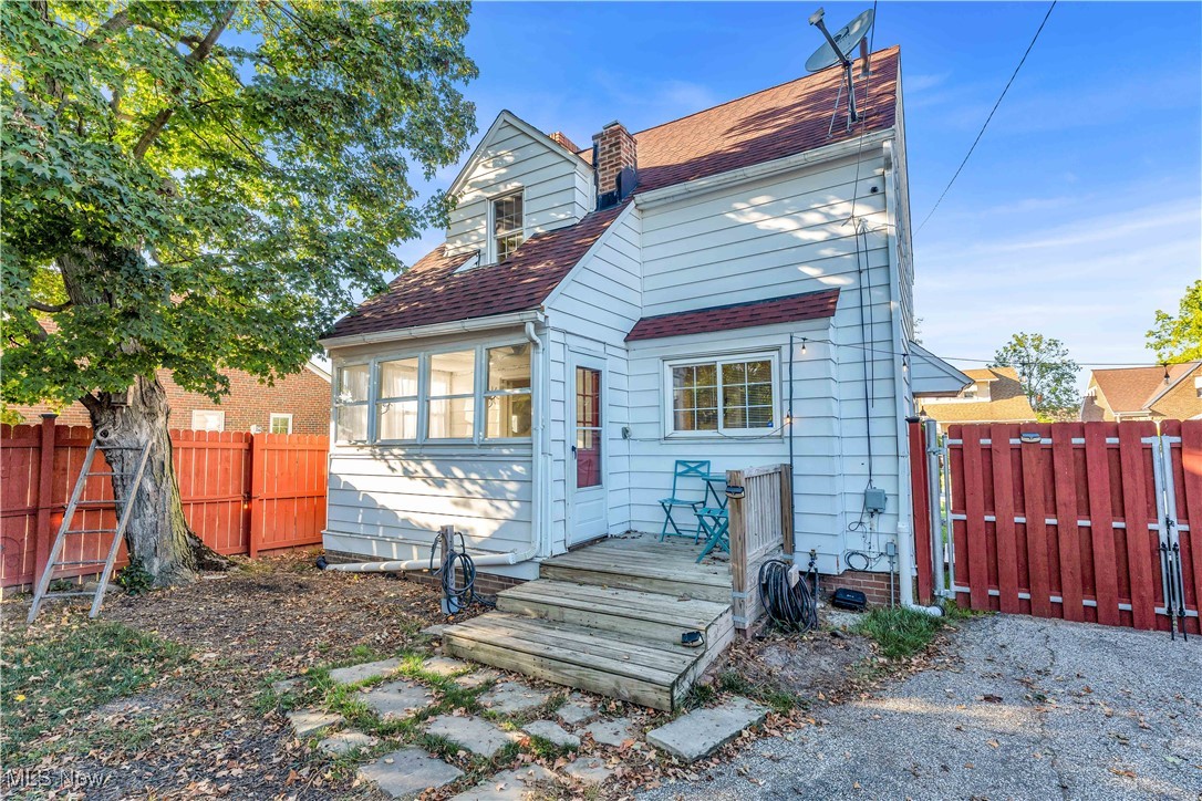 Tux Ext - Residential