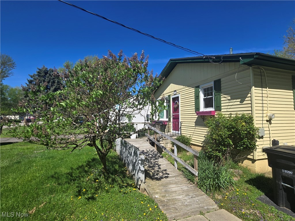 150 Parmely Avenue, Elyria, Ohio image 4