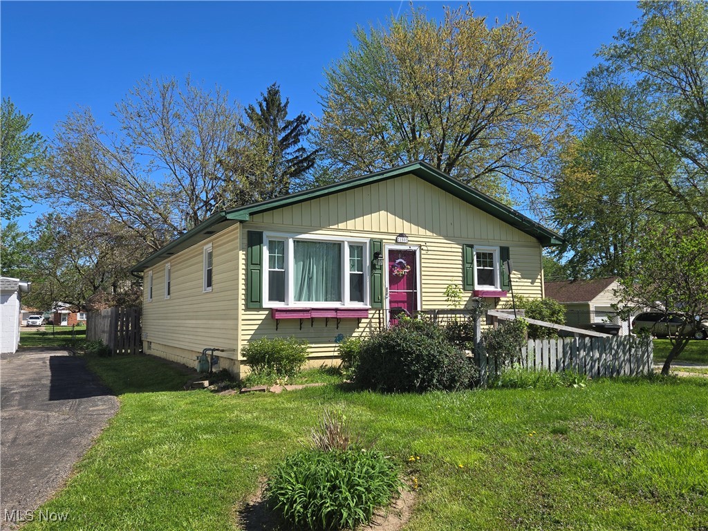 150 Parmely Avenue, Elyria, Ohio image 2