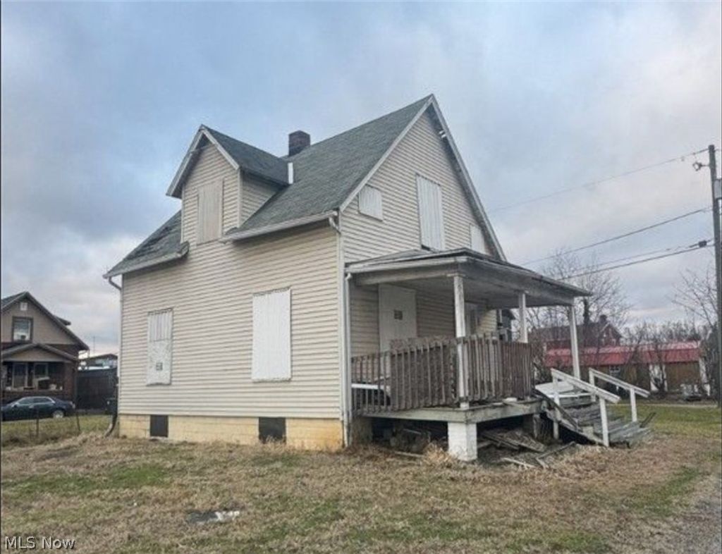 Photo of 1107 Market Avenue S, Canton, OH 44707 (MLS # 5197349)